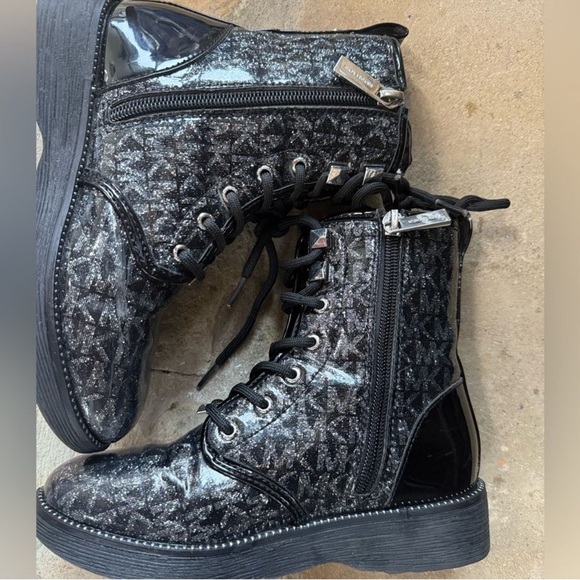 Michael Kors Haskell Syre Glitter Combat Boots Kids Size 1 Black Lace Up - Picture 3 of 7